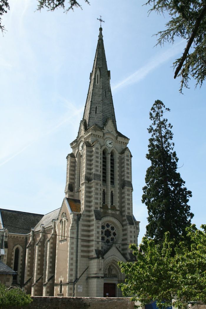 Eglise Saint-Aubin d’Epiré, Eglise Saint-Aubin d’Epiré, Épiré