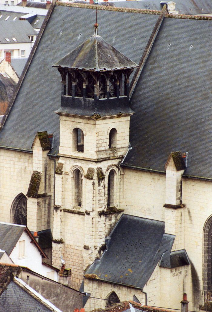 EGLISE SAINT-ETIENNE, Église Saint-Etienne, Château-Renard