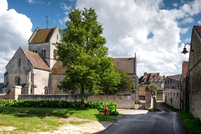 Eglise Saint-Rufin et Saint-Valère de Vregny, Église, Vregny