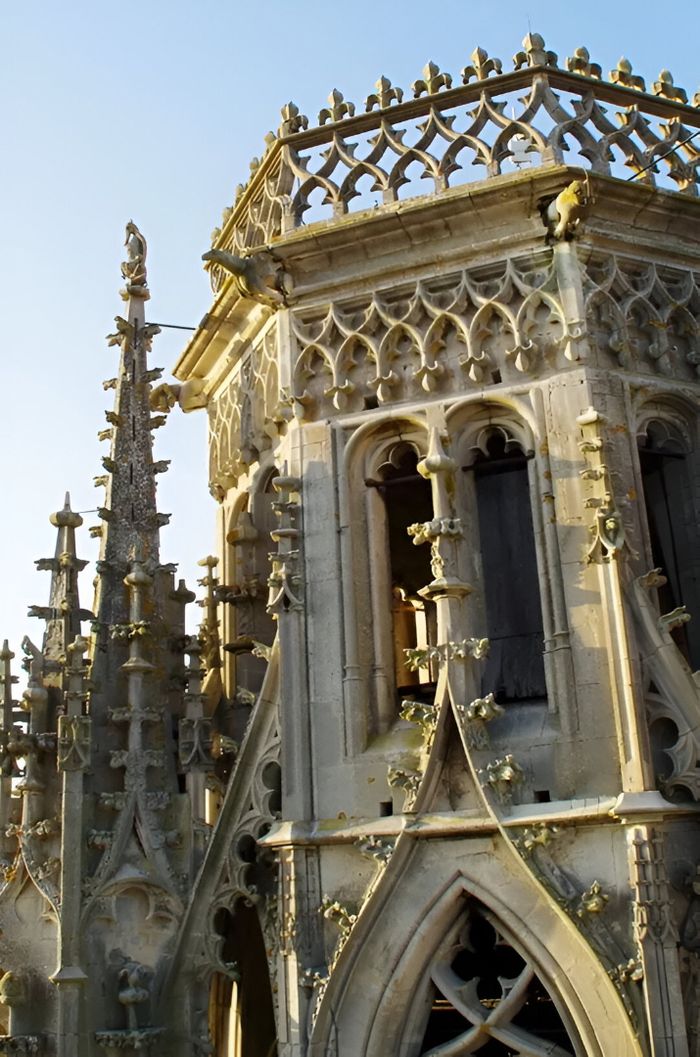 Exploration des charpentes et des hauteurs d&rsquo;une cathédrale gothique, Cathédrale Saint-Étienne, Toul