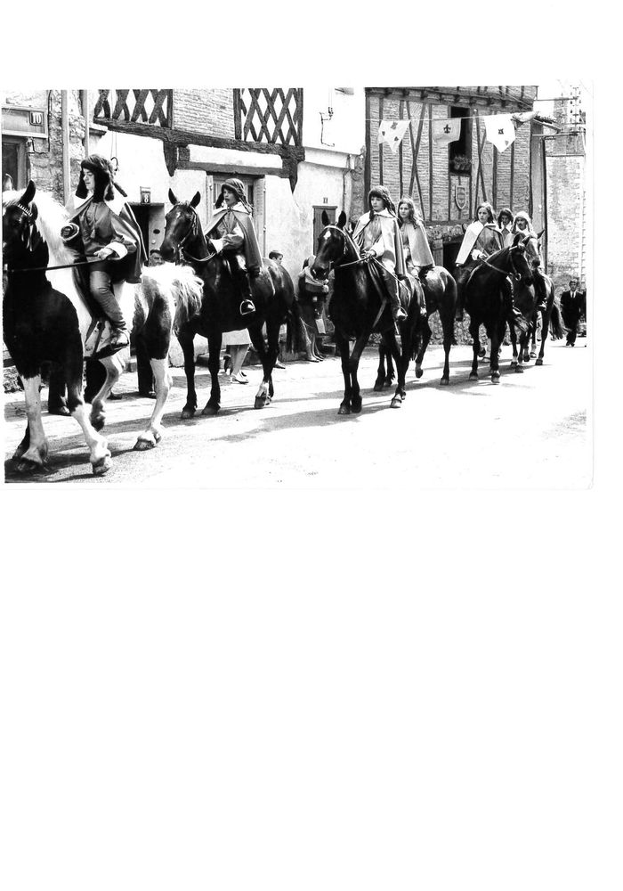 Exposition aux archives municipales, Archives municipales de Thouars, Thouars