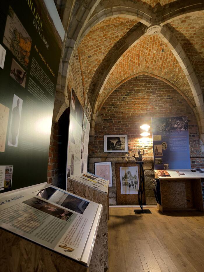 Exposition « Bailleul, ville modèle de la reconstruction néoflamande », Beffroi de Bailleul, Bailleul