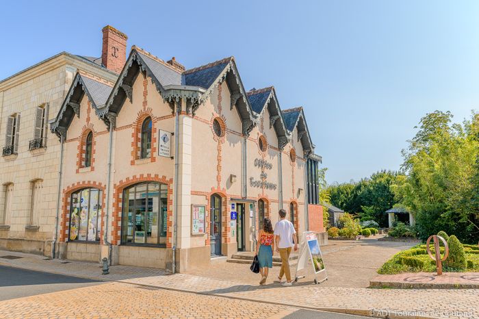 Exposition de photos « patrimoine en péril », Office de Tourisme Langeais, Langeais