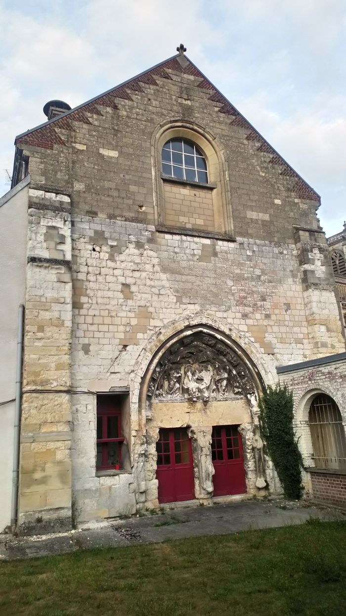 Exposition de photos, plans et dessins sur l’église Saint-Etienne de Corbie, « Cloître » de l’église Saint-Etienne, Corbie