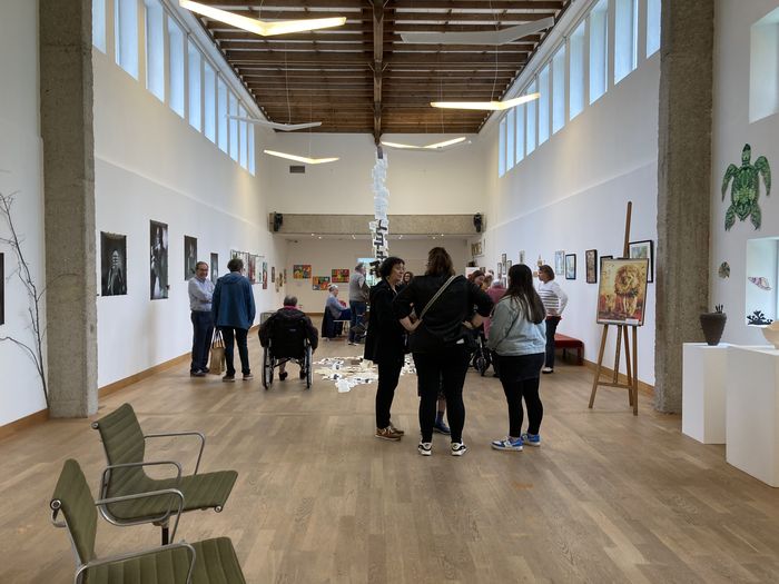 Exposition des œuvres des artistes clarifontains, La Chapelle de Clairefontaine, Clairefontaine-en-Yvelines