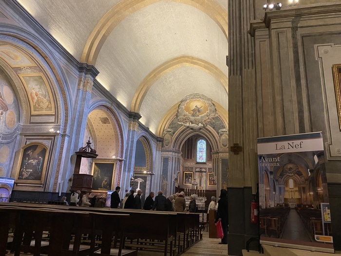 Exposition du brassard à la foi, d’hier à aujourd’hui, Cathédrale Notre-Dame-de-Nazareth, Orange