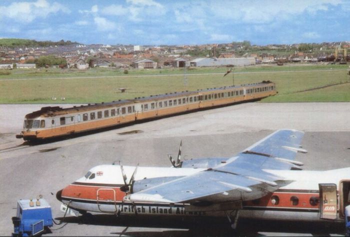 Exposition : l&rsquo;aéroport du Touquet-Paris-Plage, une histoire entre ciel et terre, Aéroport International Le Touquet-Elizabeth II, Le Touquet-Paris-Plage