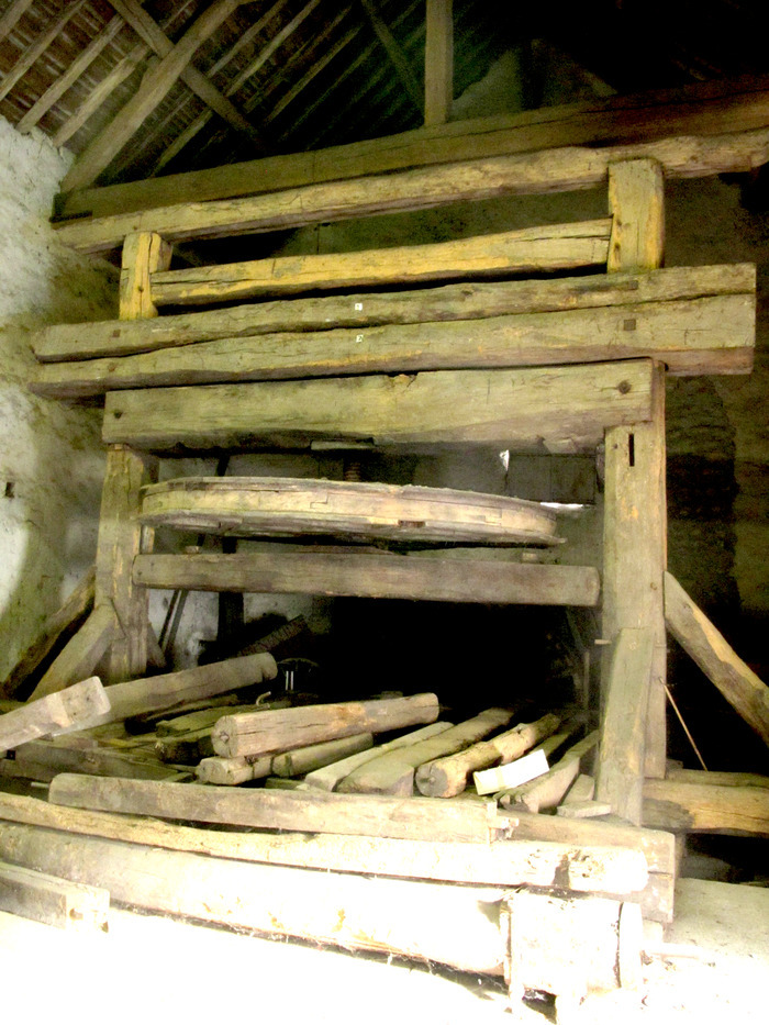 Exposition temporaire : Un Pressoir à pommes du XVIIe siècle dans Brie-Comte-Robert ?, Grange Deroubaix, Brie-Comte-Robert