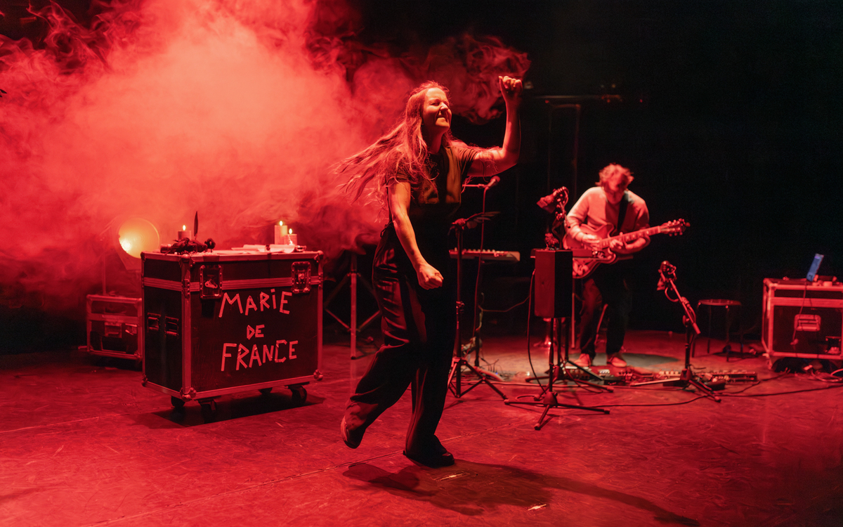 Fables de Marie de France International Visual Theatre Paris