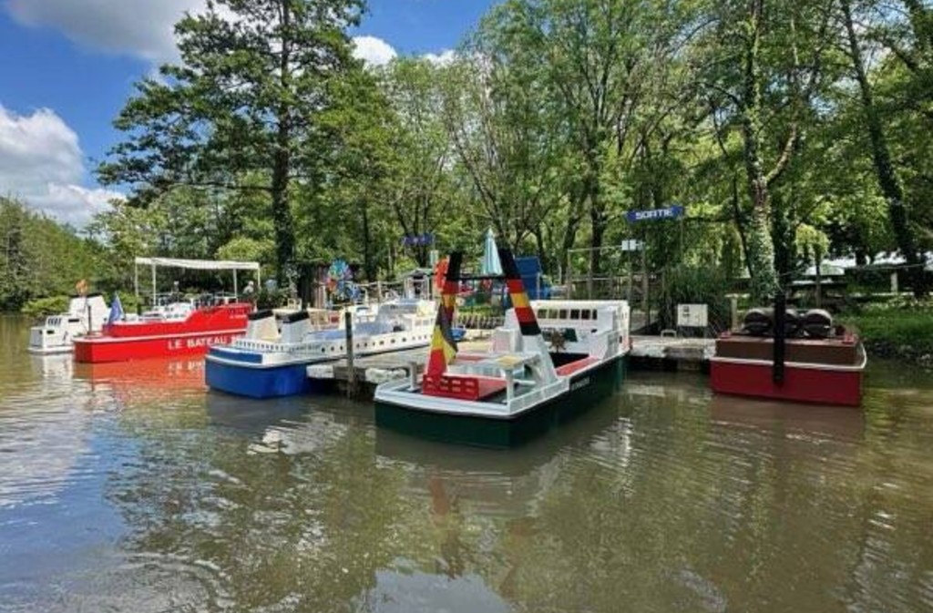 Fête du canal | Navigation bateaux électriques et karts à pédales Lalinde
