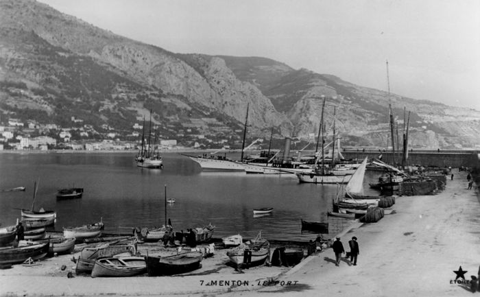 Histoire du littoral de Menton, Club Nautique, Menton