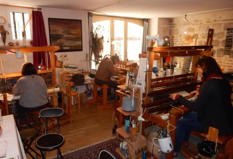 Ici, nos savoir-faire – Visite Atelier Sylvie Boyer Tissage d’Art Penne-d’Agenais