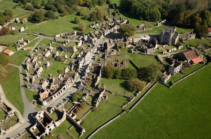 Journées Européennes du Patrimoine Visite du chantier du village martyr d’Oradour-sur-Glane Oradour-sur-Glane