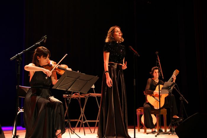 KIKI À PARIS – Albane Carrère, Elsa De Lacerda & Magali Rischette, Théâtre Monsigny, Boulogne-sur-Mer