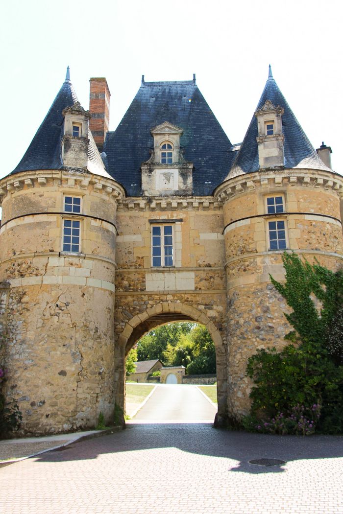 La Porte Verron révèle son chantier, Porte Verron, Durtal