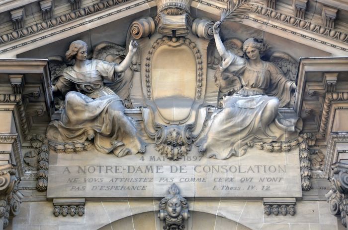 Le mémorial de l’incendie du Bazar de la Charité, Chapelle Notre-Dame-de-Consolation, Paris