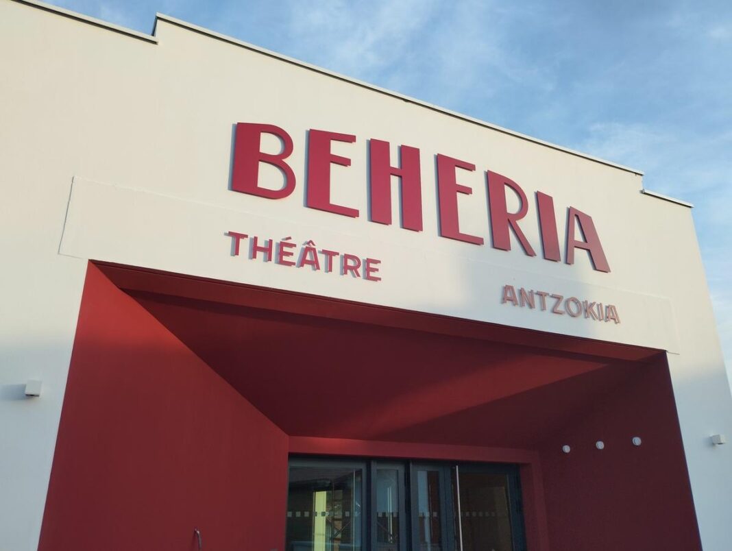 Les 100 ans d&rsquo;Emak Bakia Théâtre Beheria Bidart