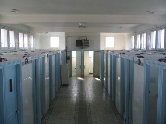 Les bains-douches ouvrent leurs portes, Bains-Douches, Thouars