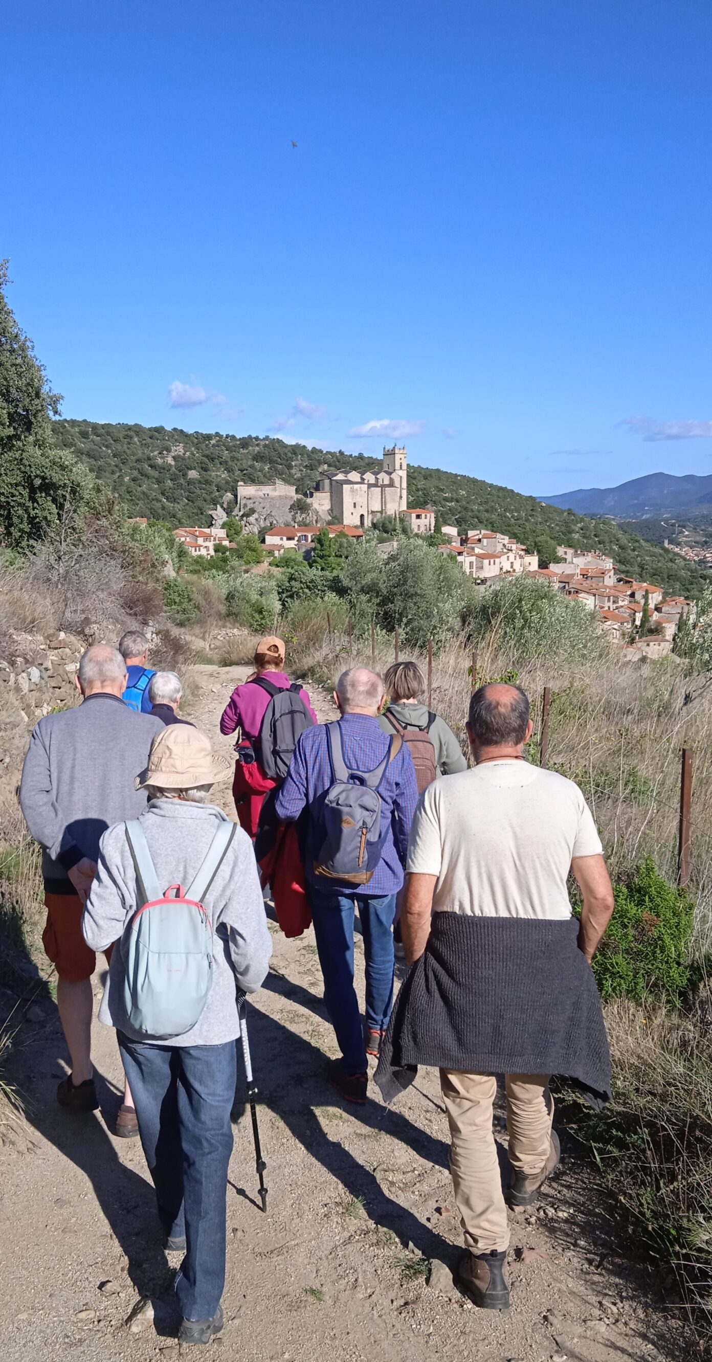 LES BALADES DU CONFLENT VISITE DU VILLAGE ET DE L’ÉGLISE D’EUS Eus