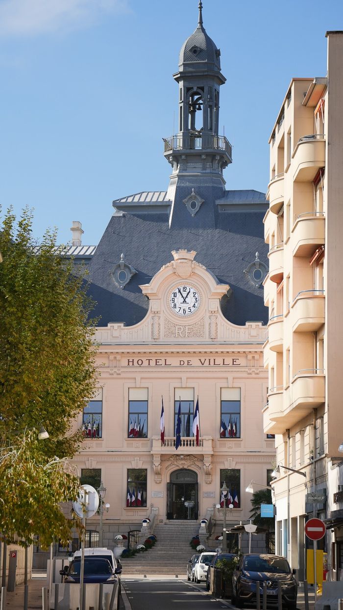 Les coulisses de l’Hôtel de Ville, Hôtel de Ville -, Villefranche-sur-Saône