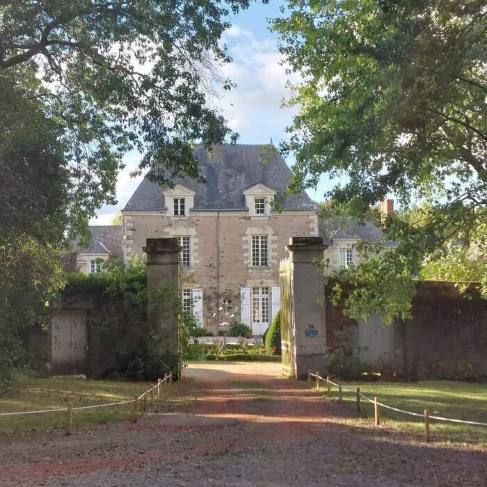 Les Rencontres du Pé Bernard, Manoir du Pé Bernard, Le Cellier