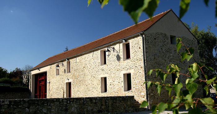 L’exposition « l’art au féminin », Salle Goudailler, Magny-le-Hongre