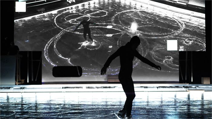 Loops on Ice, Autre lieu, Genève