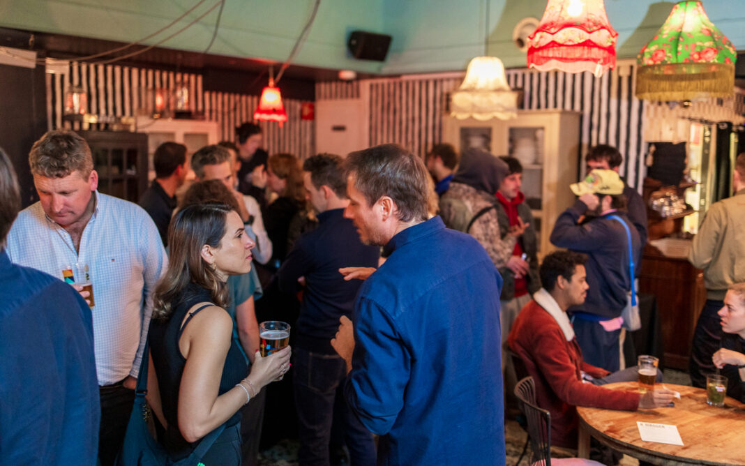 Masterclass de production musicale avec le collectif « Rendez-Vous » à La Machine ! La Machine du Moulin Rouge et Le Bar à Bulles Paris