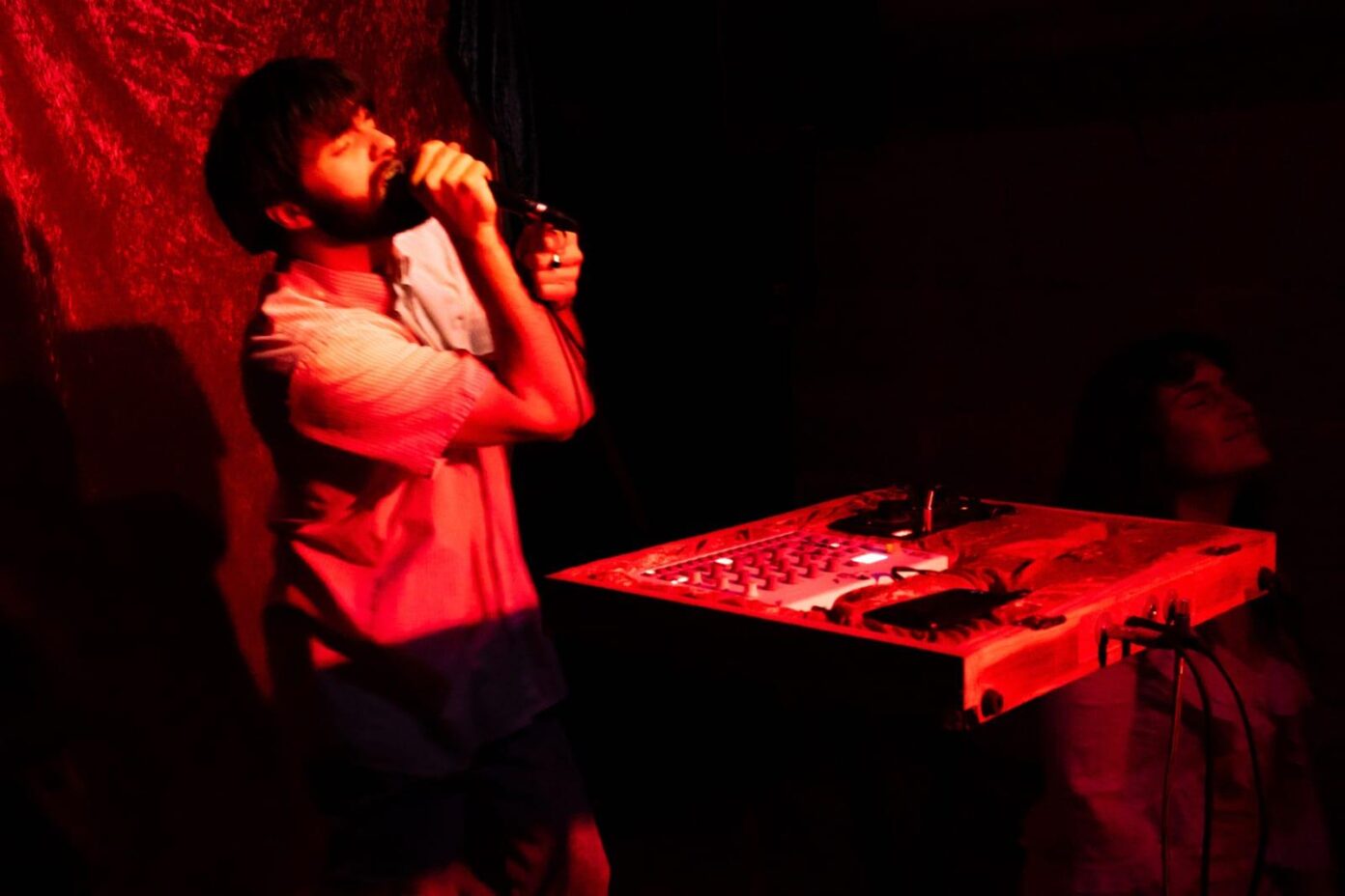 Concert HUGO RICHÉ + MEDDOR > Variété industrielle & Électro-pop sentimentale La Galerie de BosKop Lyon