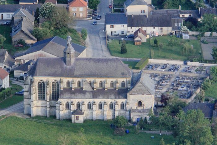 Novy-Chevrières, les portes du Prieuré s’ouvrent, Eglise Saint-Pierre, Novy-Chevrières