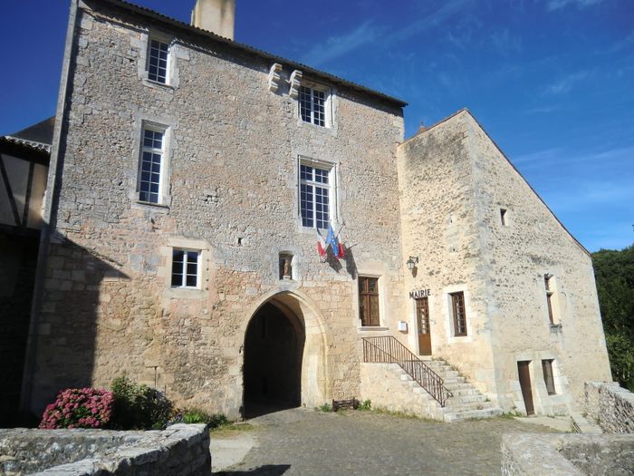 Ouverture du logis abbatial et de la crypte/sacristie, Site Abbatial, Nouaillé-Maupertuis