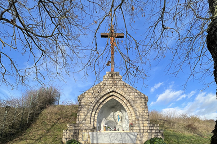Parcours patrimonial de l’Église à la Croix Boissée, Hôtel de ville Etréchy, Étréchy
