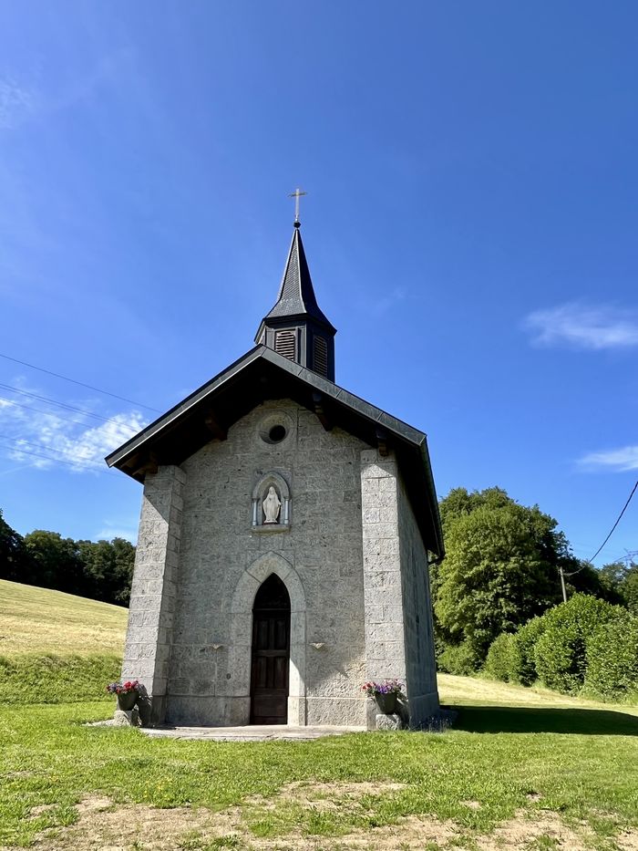 Parcours : VITRAUX, les couleurs de la lumière, Chapelle de La Marmotte, La Chapelle-Rambaud