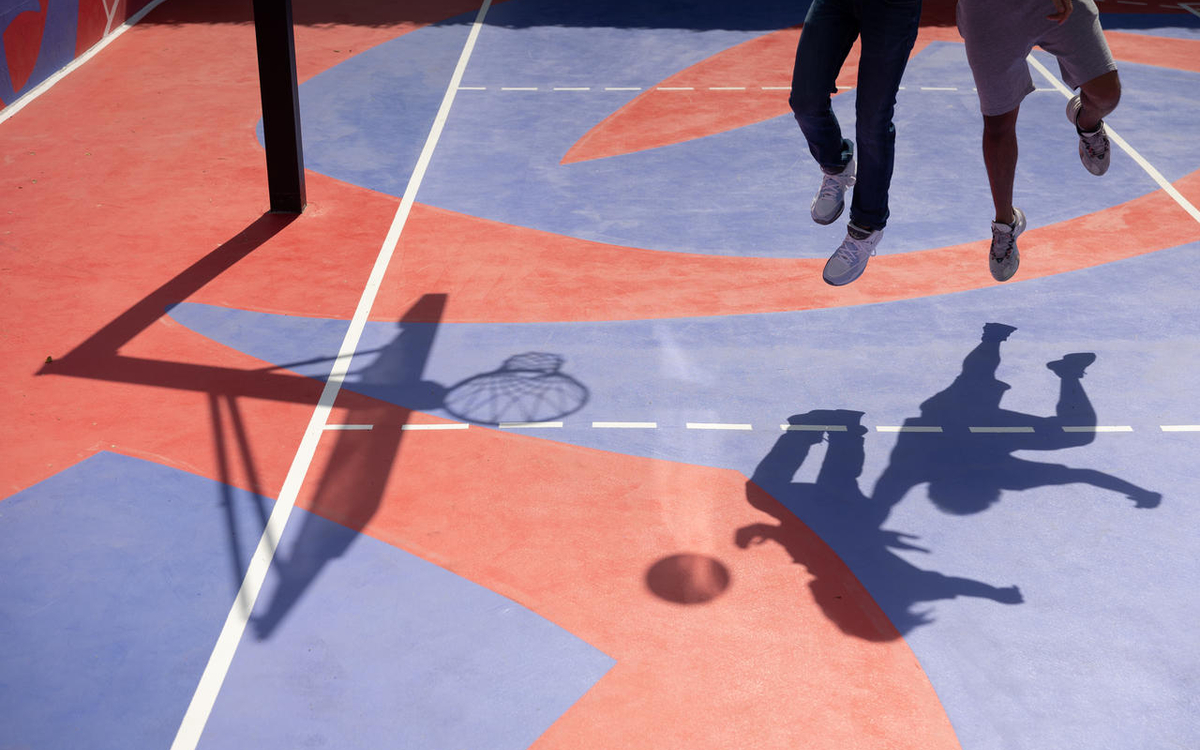Paris sport proximité : basket, remise en forme, coaching VMA, Mixed Martial Arts (MMA)au centre sportif Max-Rousié Centre sportif Max Rousié PARIS