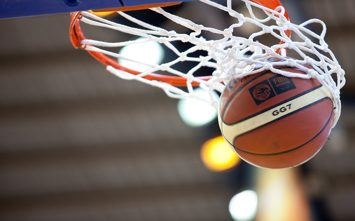 Paris sport proximité : futsal, basket, foot et tennis de table au centre sportif Elisabeth Centre sportif Elisabeth PARIS