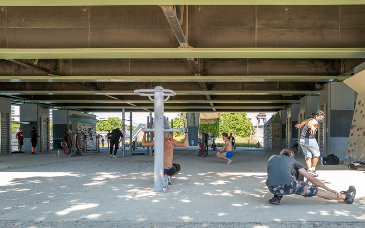 Paris sport proximité : préparation physique générale à l’Ile aux Cygnes Street Workout de l’Ile aux Cygnes Paris