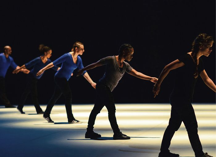 PROMENADE OBLIGATOIRE
Cie par Terre / Anne Nguyen, Centre culturel Des Carmes – Langon, Langon