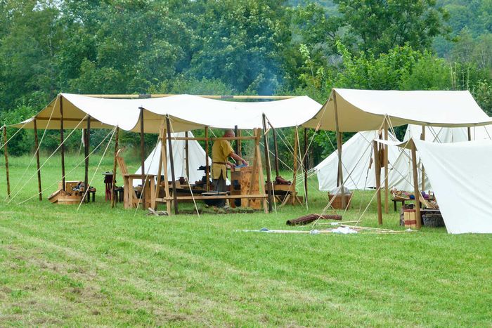 Reconstitution historique gauloise et romaine, Parc du château de Charmes, Charmes