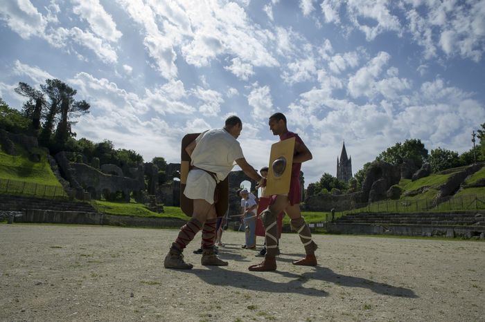 Rencontre avec l&rsquo;association de gladiature Mediolanum Ludus, Arènes gallo-romaines, Saintes
