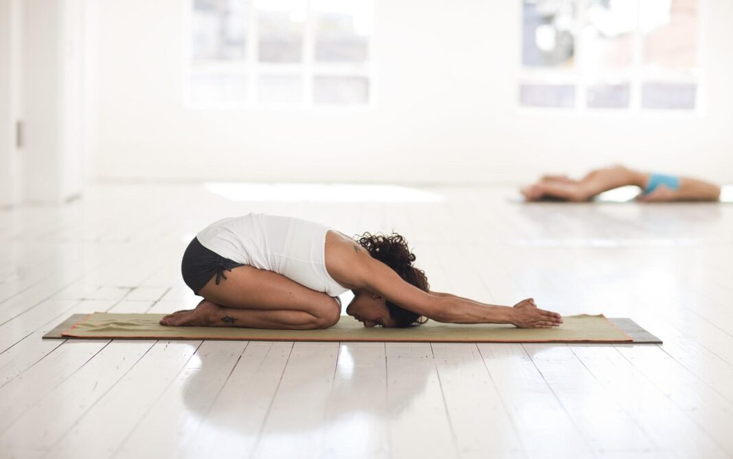 Reprise séances de Hatha Yoga et vinyasa Salle de sport Bernard Lafay Paris