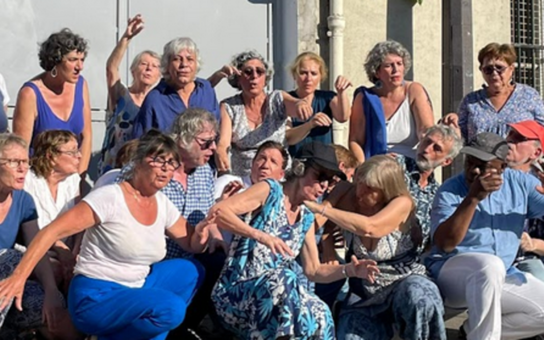 Retrouvons-nous à la Fête des Associations de la culture et des sports Place de la Fontaine aux Lions PARIS