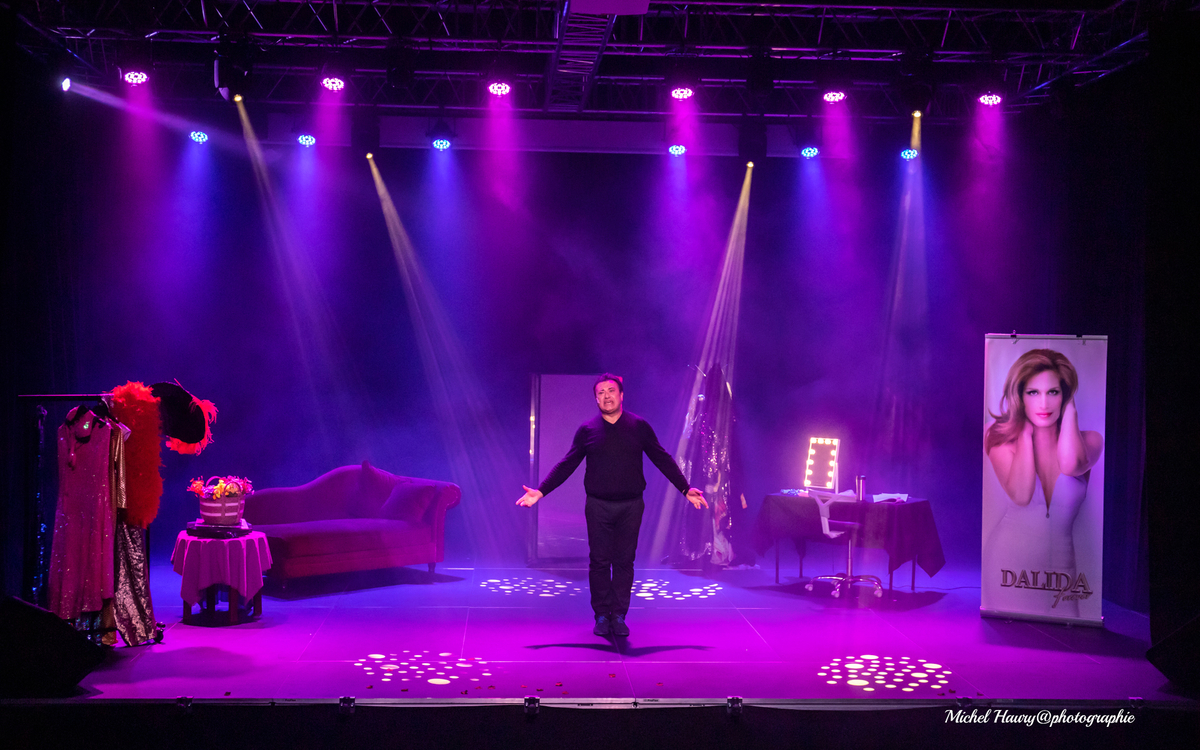 Seul en scène musical : « Fini la comédie ! Mes confidences à Dalida »