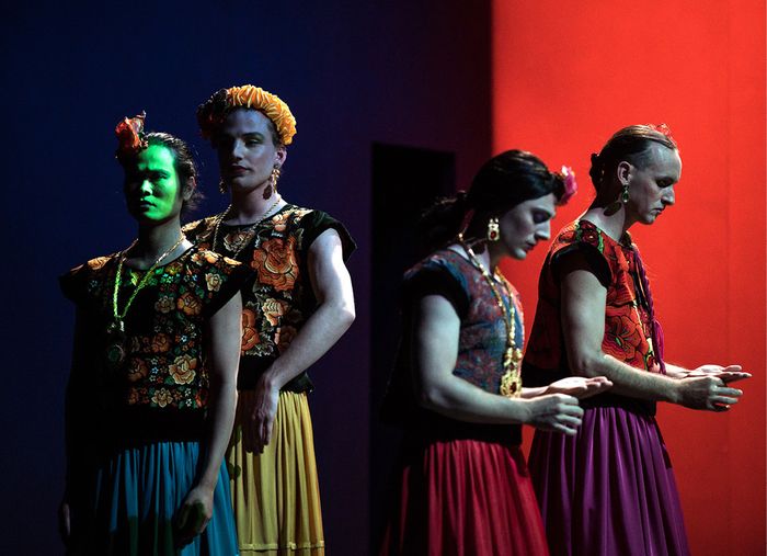 Sous les fleurs / Thomas Lebrun, CCN de Tours, Théâtre Le Liburnia, Libourne