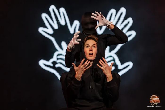 Spectacle « Portraits croisés », par la Cie Les Petites Mains, Médiathèque Marguerite Yourcenar, Faches-Thumesnil