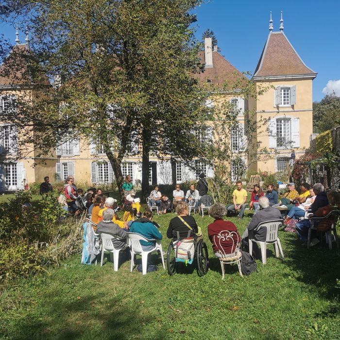 Table ronde « Les coopératives, un moyen de raviver le patrimoine », Château de Bardonenche, Monestier-de-Clermont