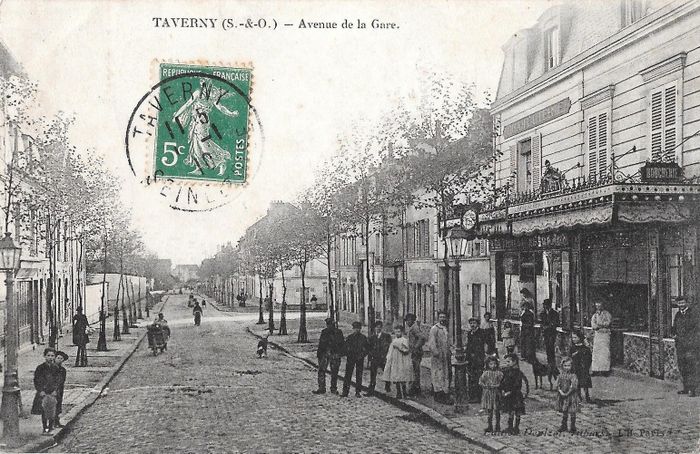 Taverny à travers les cartes postales anciennes, Gare SNCF de Taverny, Taverny