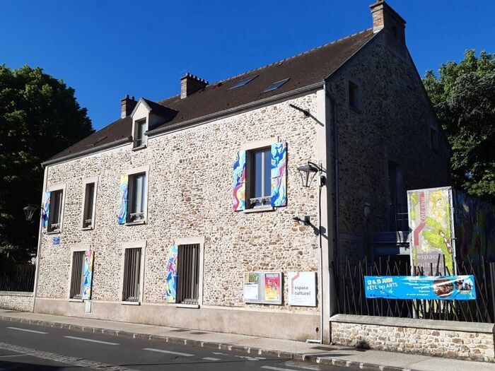 Vernissage exposition photographique « Figures urbaines », Maison des cultures et des arts, Lieusaint