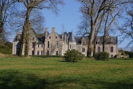 Visite commentée du Château de La Grandville, Château de la Grandville – Brandivy, Pluvigner
