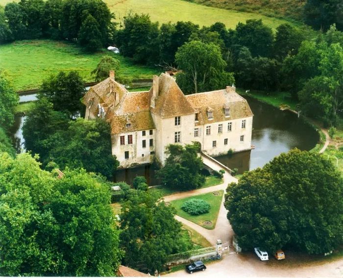 Visite commentée du Château de Lantilly et de son circuit hydraulique ISMH, Château de Lantilly, Cervon
