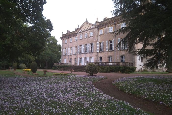 Visite commentée extérieure, chateaumorand, Saint-Martin-d&rsquo;Estréaux